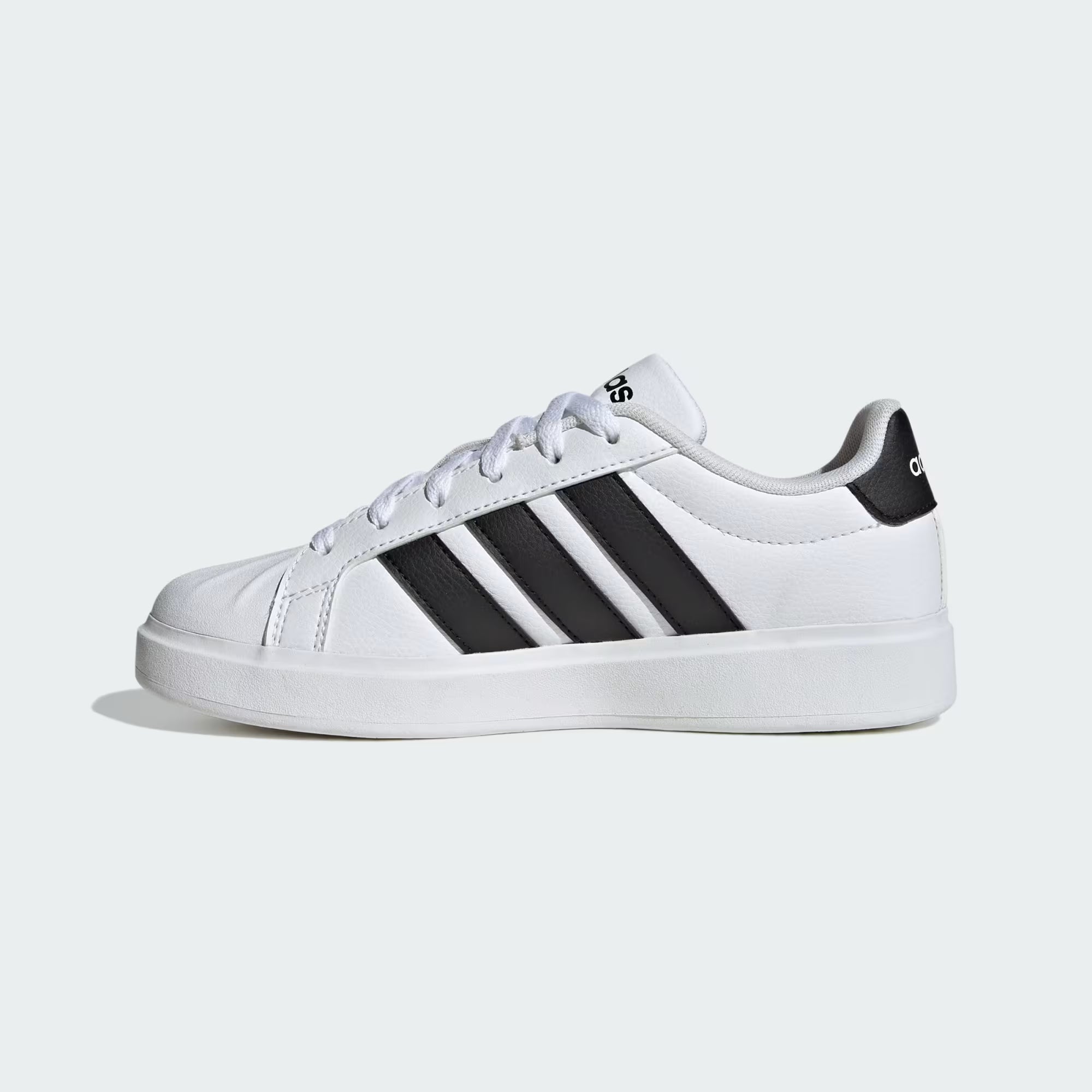ADIDAS JQ6146